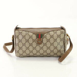 Gucci GG Supreme Sherry Crossbody Bag